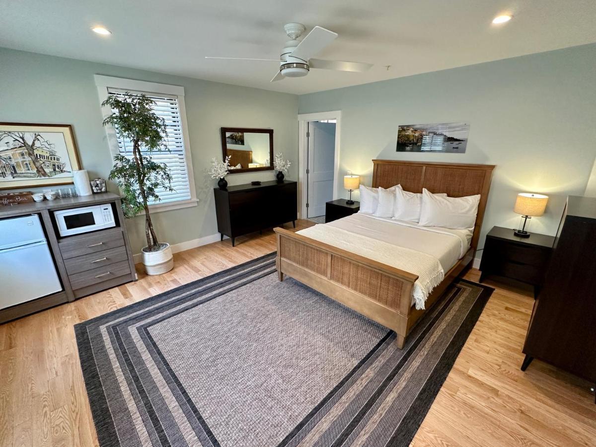 Prime Location! Renovated House! 6 Bed4 Bath Villa Newport Exterior photo