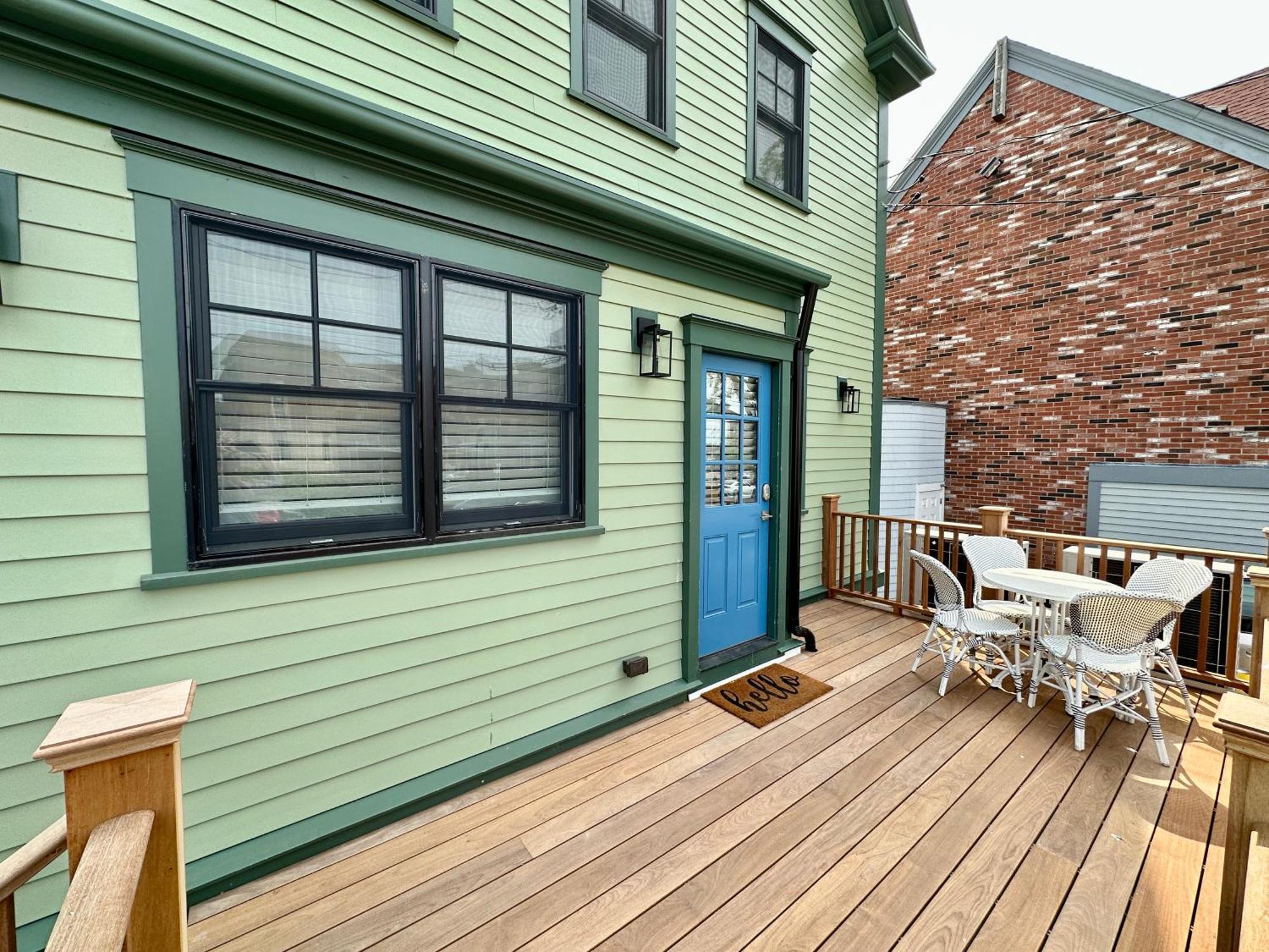 Prime Location! Renovated House! 6 Bed4 Bath Villa Newport Exterior photo